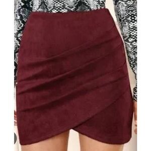 S.O. Burgundy XL skirt
